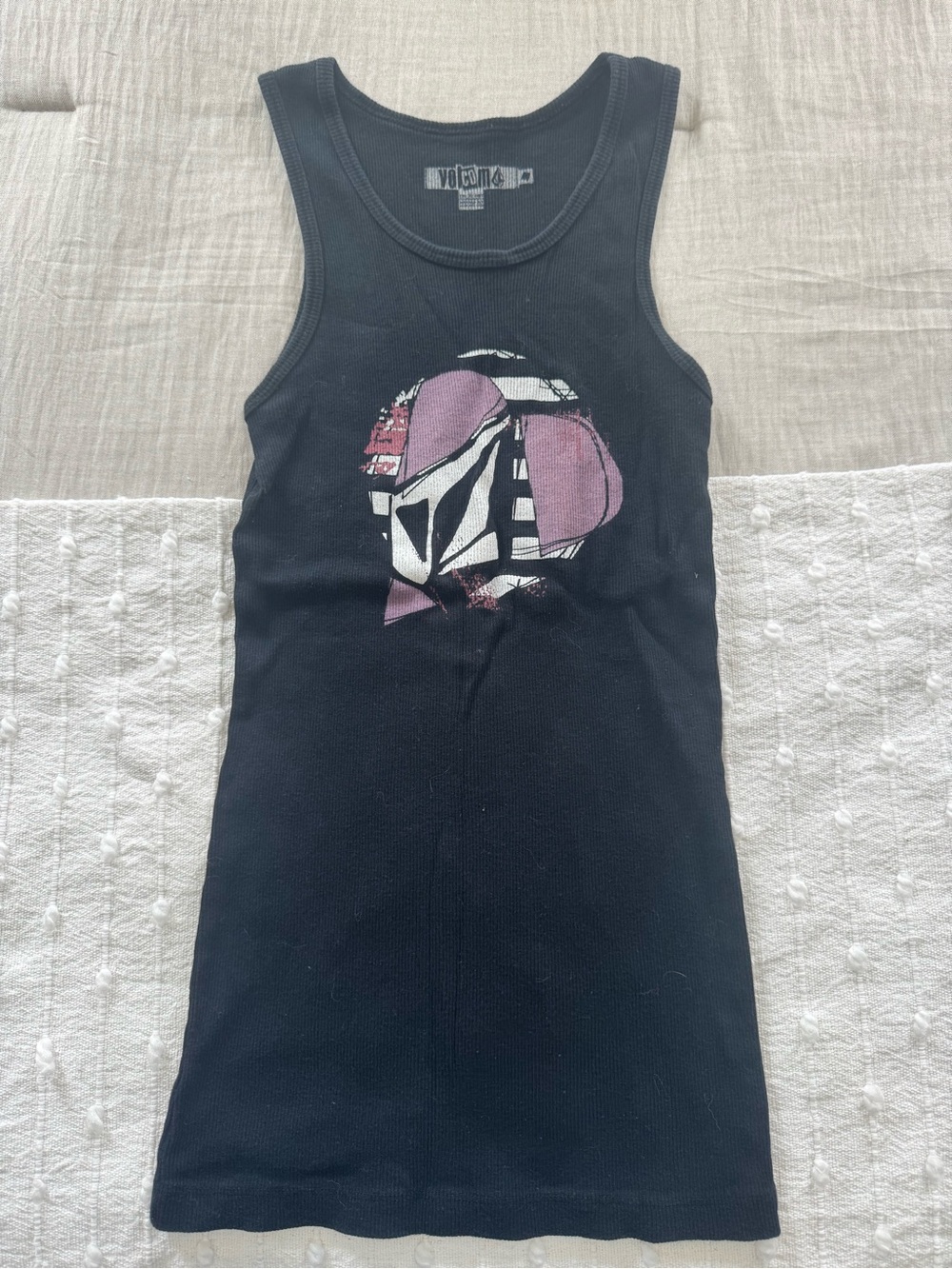Volcom black ribbed tank top medium with pink logo design